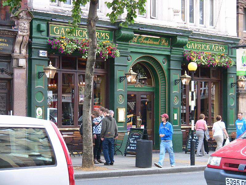 IMG_0405.jpg - ANOTHER LONDON PUB