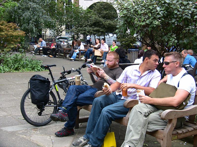 IMG_0456.jpg - IN SOHO SQUARE