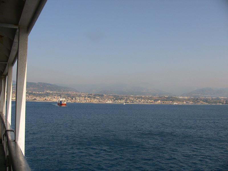 IMG_0579.jpg - VIEW CROSSING OVER TO SICILY