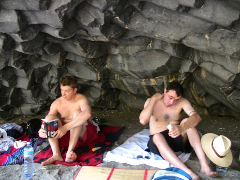 IMG_0590.jpg - MIKE AND JOE IN OUR SMALL CAVE