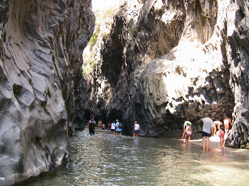 IMG_0592.jpg - GOLE ALCANTRA GORGE