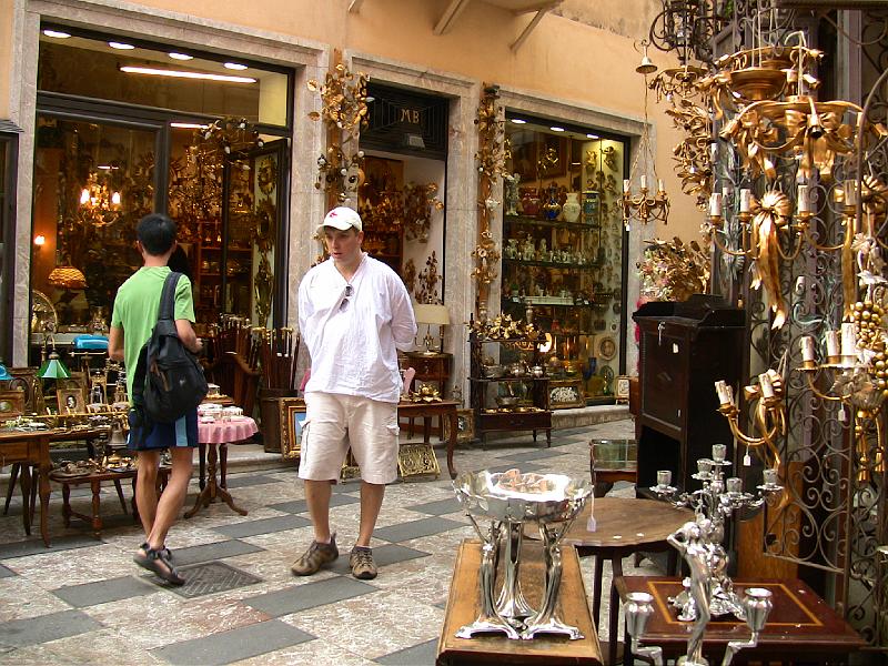 IMG_0643.jpg - ANTIQUE SHOP IN TAORMINA