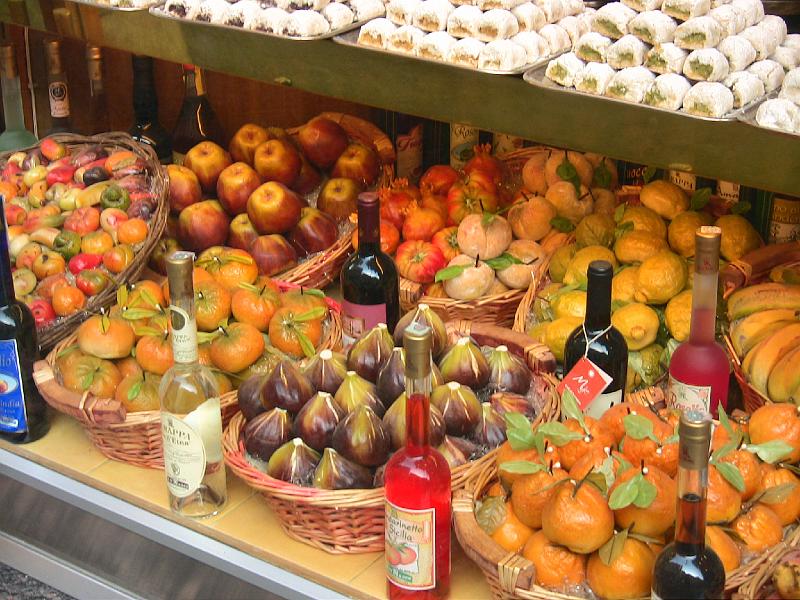IMG_0649.jpg - MARZIPAN SHOP IN TAORMINA