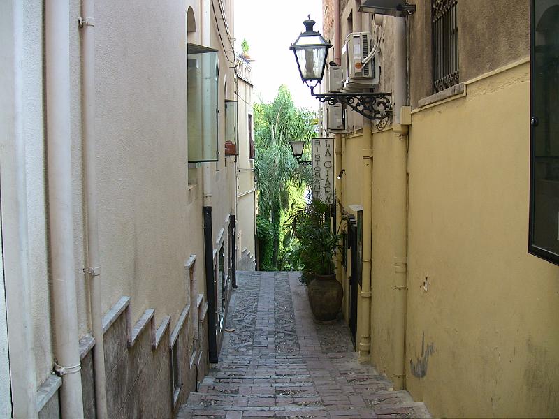 IMG_0657.jpg - TAORMINA STREET