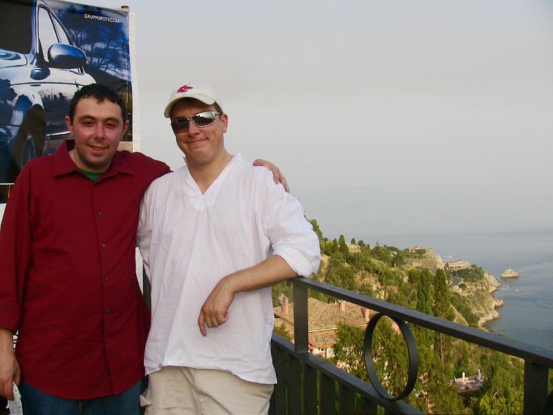 IMG_0661.jpg - TOURISTS IN TAORMINA