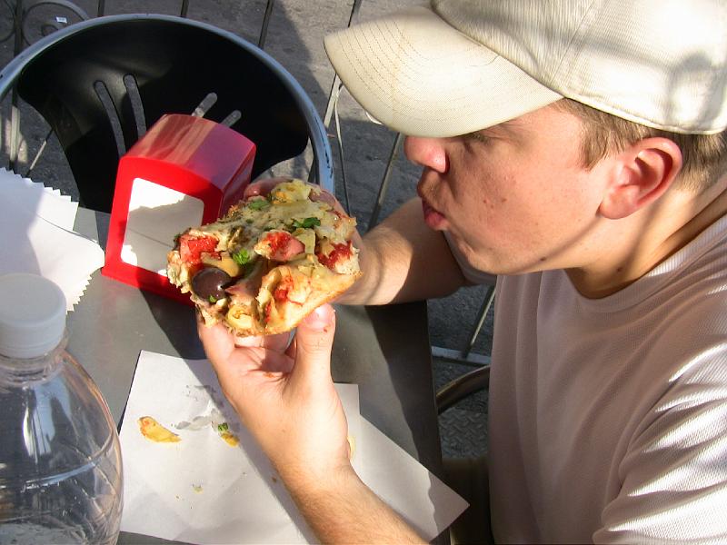 IMG_0720.jpg - PIZZA IN SYRACUSE