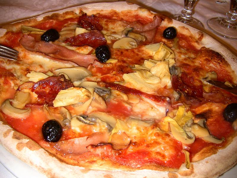 IMG_0796.jpg - PIZZA IN SYRACUSE