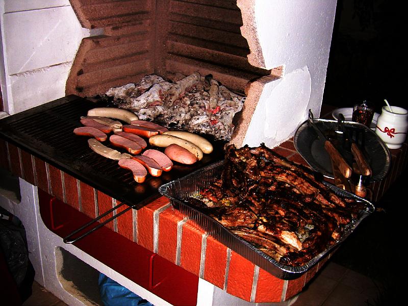 IMG_0927.jpg - BARBQ MEATS