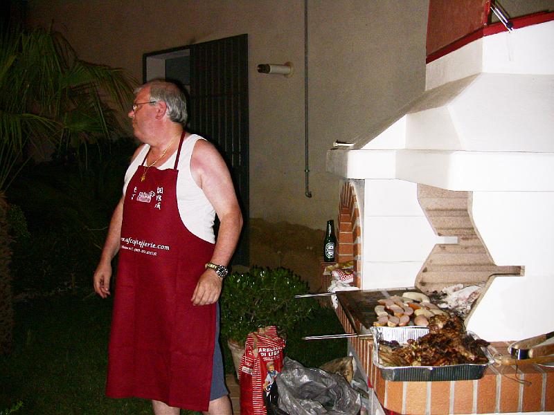 IMG_0928.jpg - THE DANCE IS STARTING