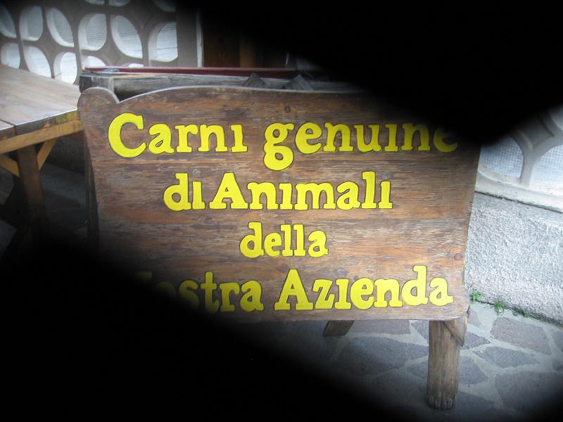 Italy91.jpg - NICOLA'S FAVORITE BUTCHER SHOP